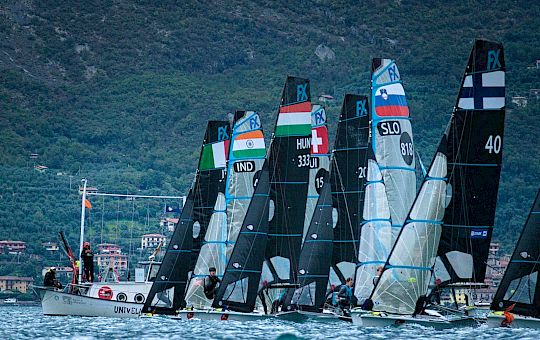 fx_open_series_campione_del_garda_2024_day_4_-_dsc05879.jpg